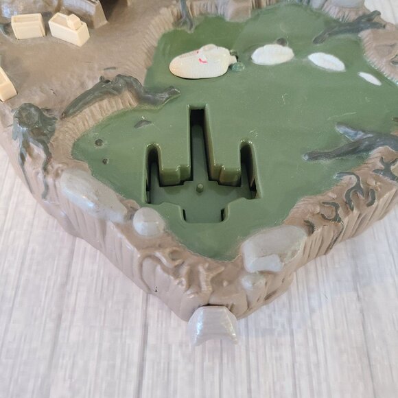 Star Wars Planet Dagobah Playset Micro Machines Space Galoob 1996 Parts - Picture 2 of 6